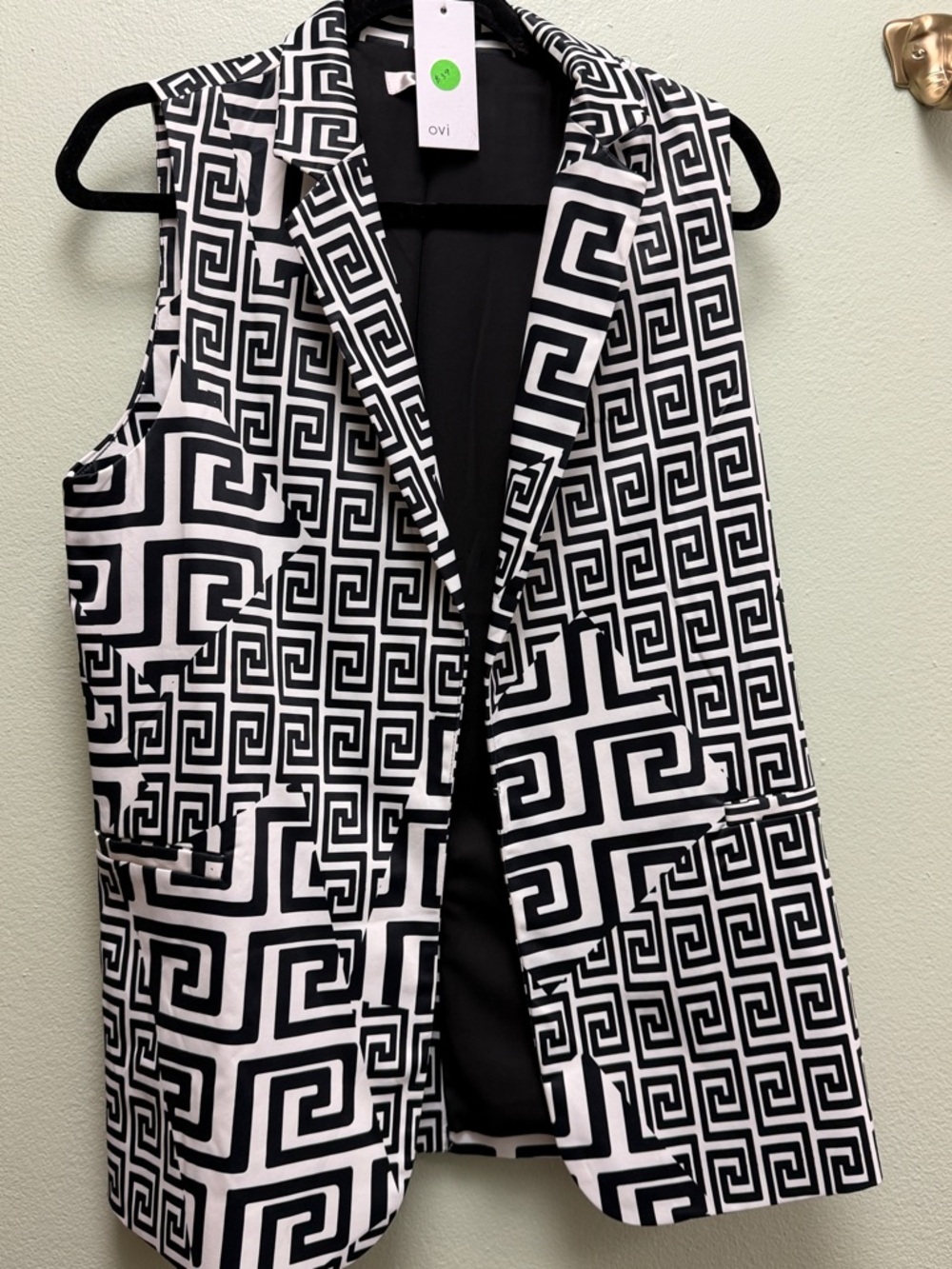 Ovi Black & White Geometric Sleeveless Blazer Vest